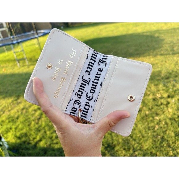 NWT Juicy Couture Wing It Card Case Key Fob Wallet - Pretty Pink! - Butterfly - Picture 5 of 5